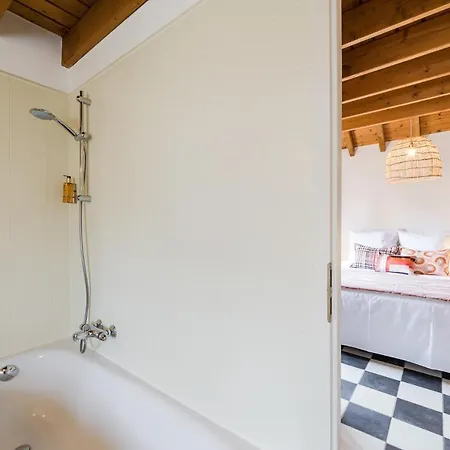 Les Jardins De La D'olne Bed & Breakfast 3*