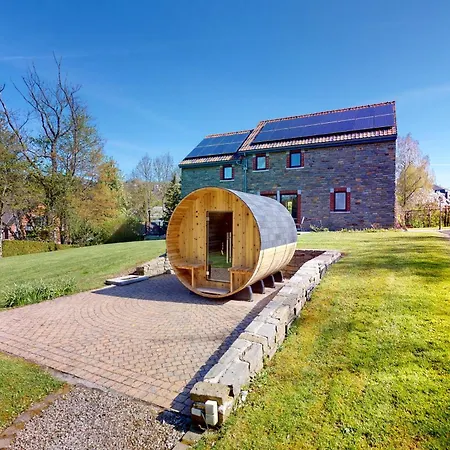 Les Jardins De La D'olne Bed & Breakfast *